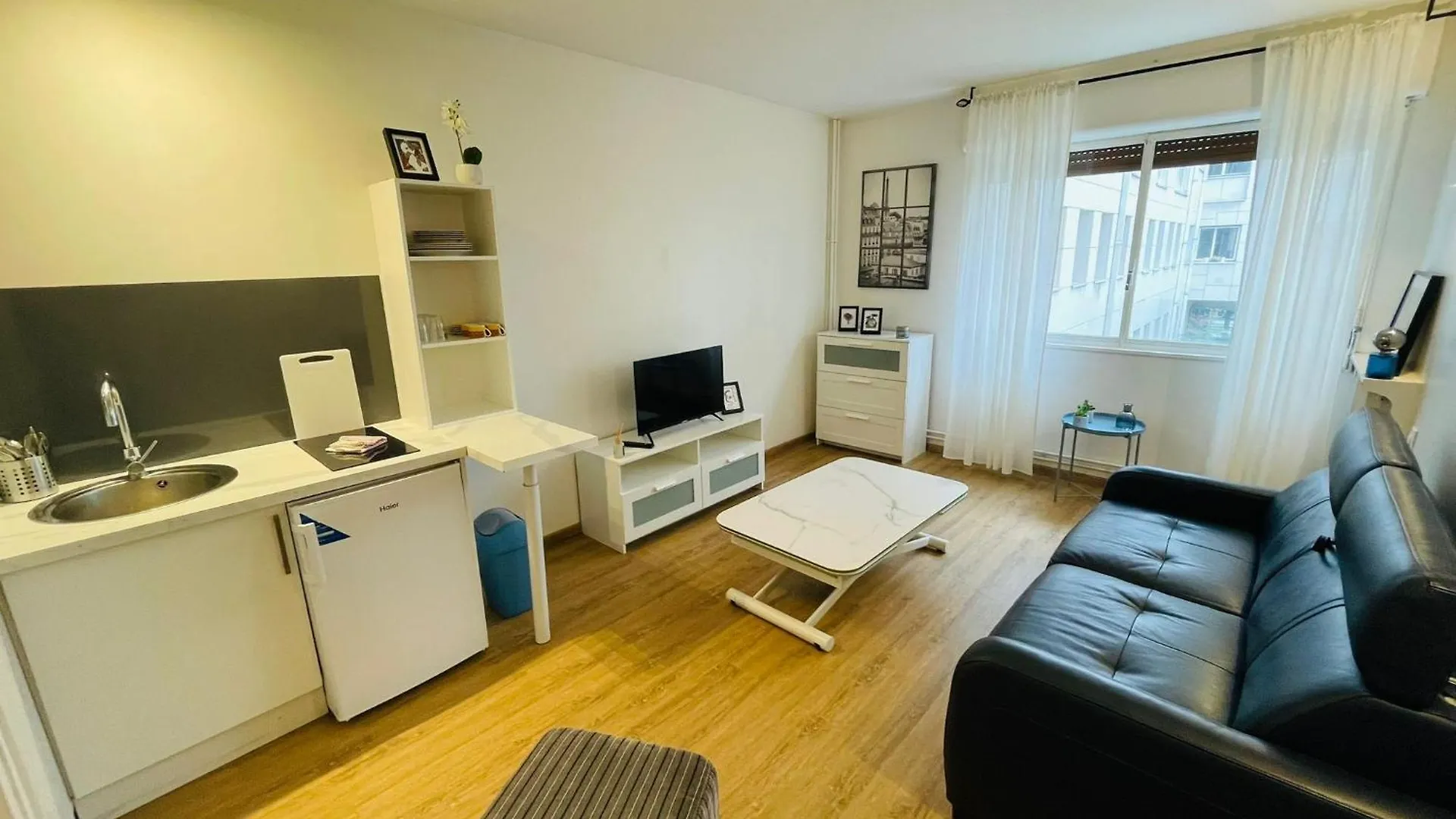 Appartement Tour Eiffel - Porte Dauphine - 2 Pers Париж